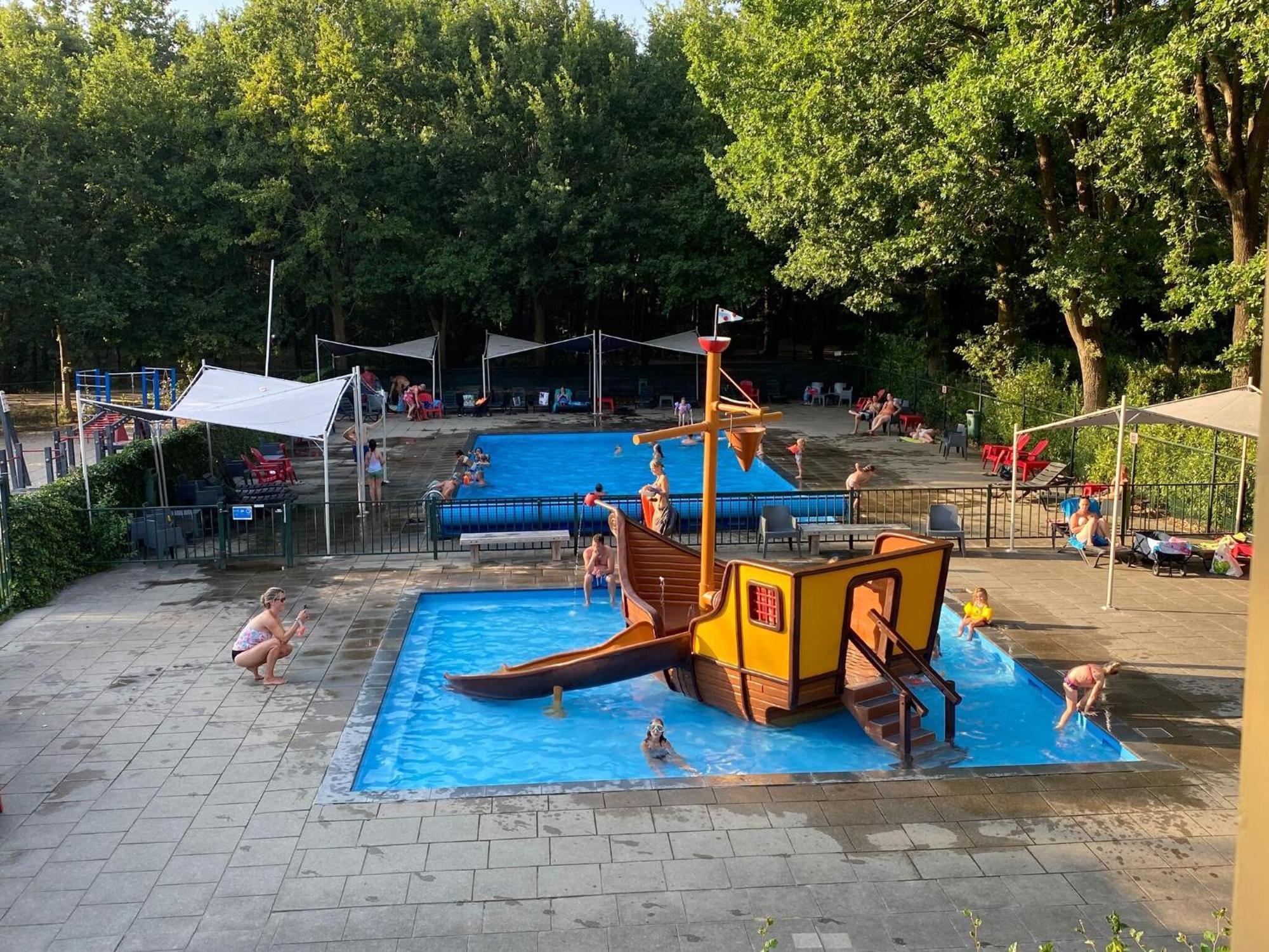 Chalet Near The Loonse And Drunense Duinen Udenhout Esterno foto